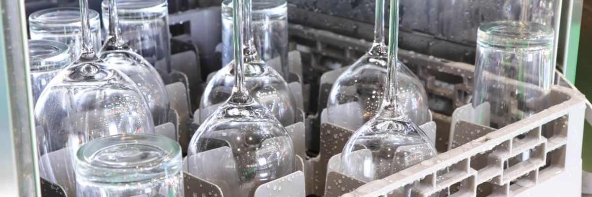 Aangescherpte hygiëne: zijn glazenspoelers straks de norm?